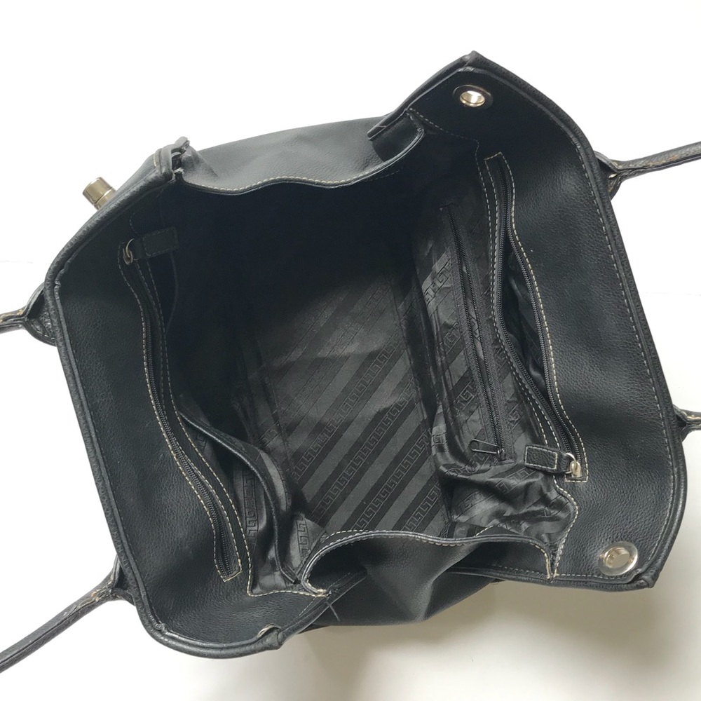 TOD’S Girelli Leather Tote Hobo Bag - Picture 7 of 8
